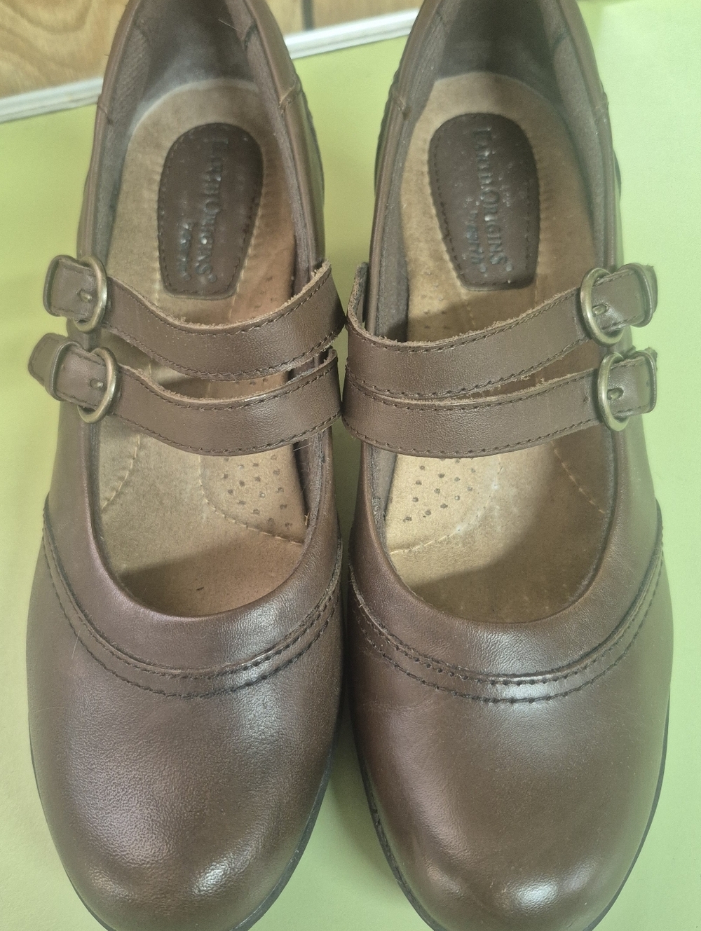 Classic Brown Mary Jane Heel Pumps - Women's Comfortable Dress Shoes Size 10M - Picture 5 of 9